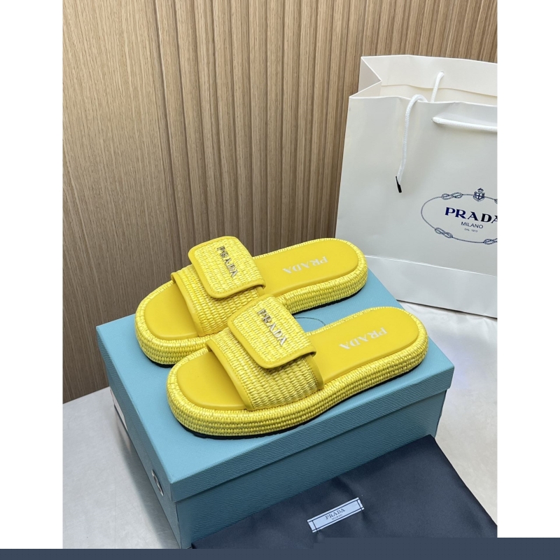 Pra*a slippers